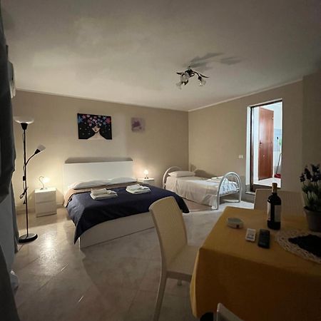 Domus Aurea Apartment Cefalù Buitenkant foto