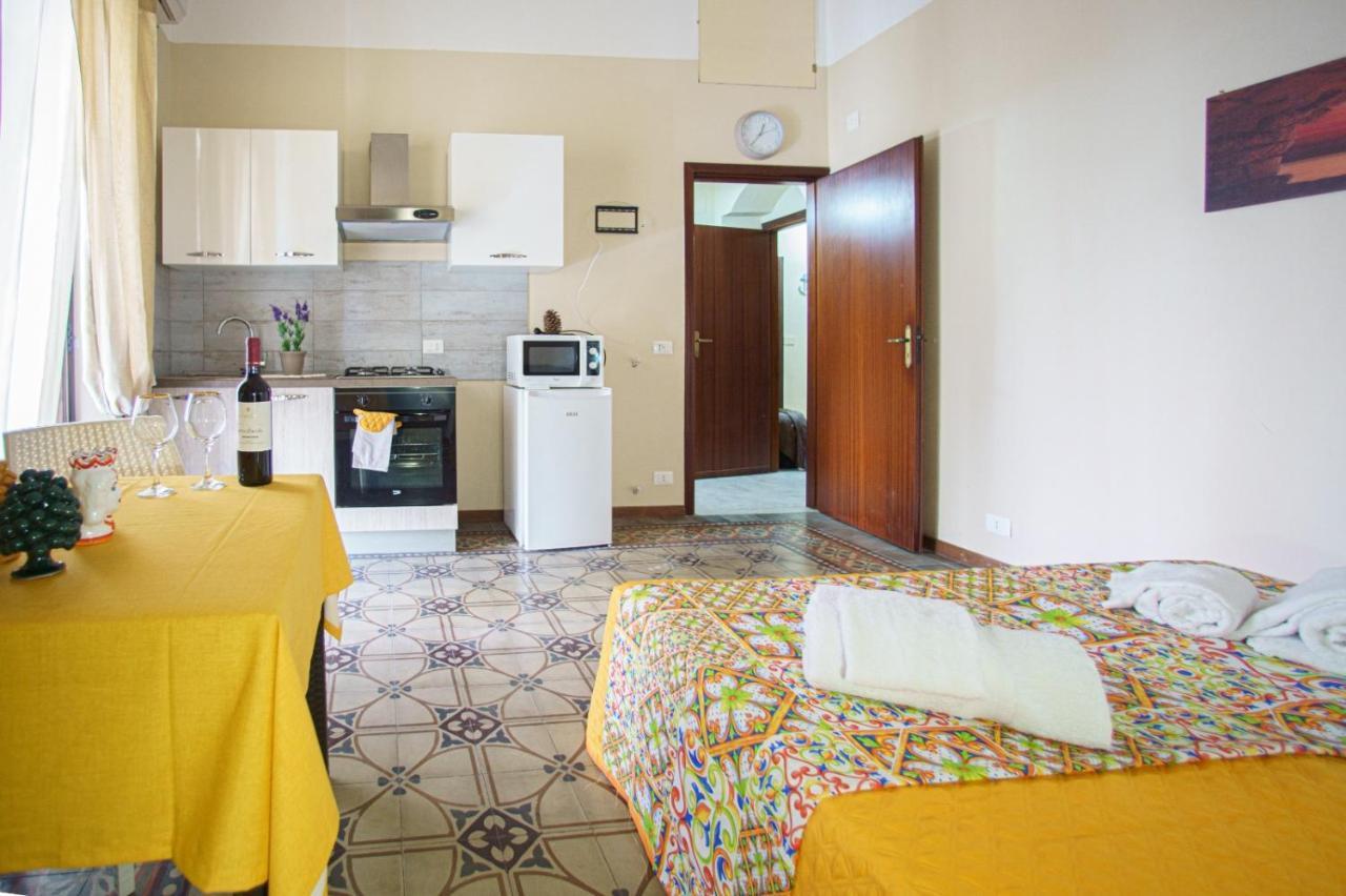 Domus Aurea Apartment Cefalù Buitenkant foto