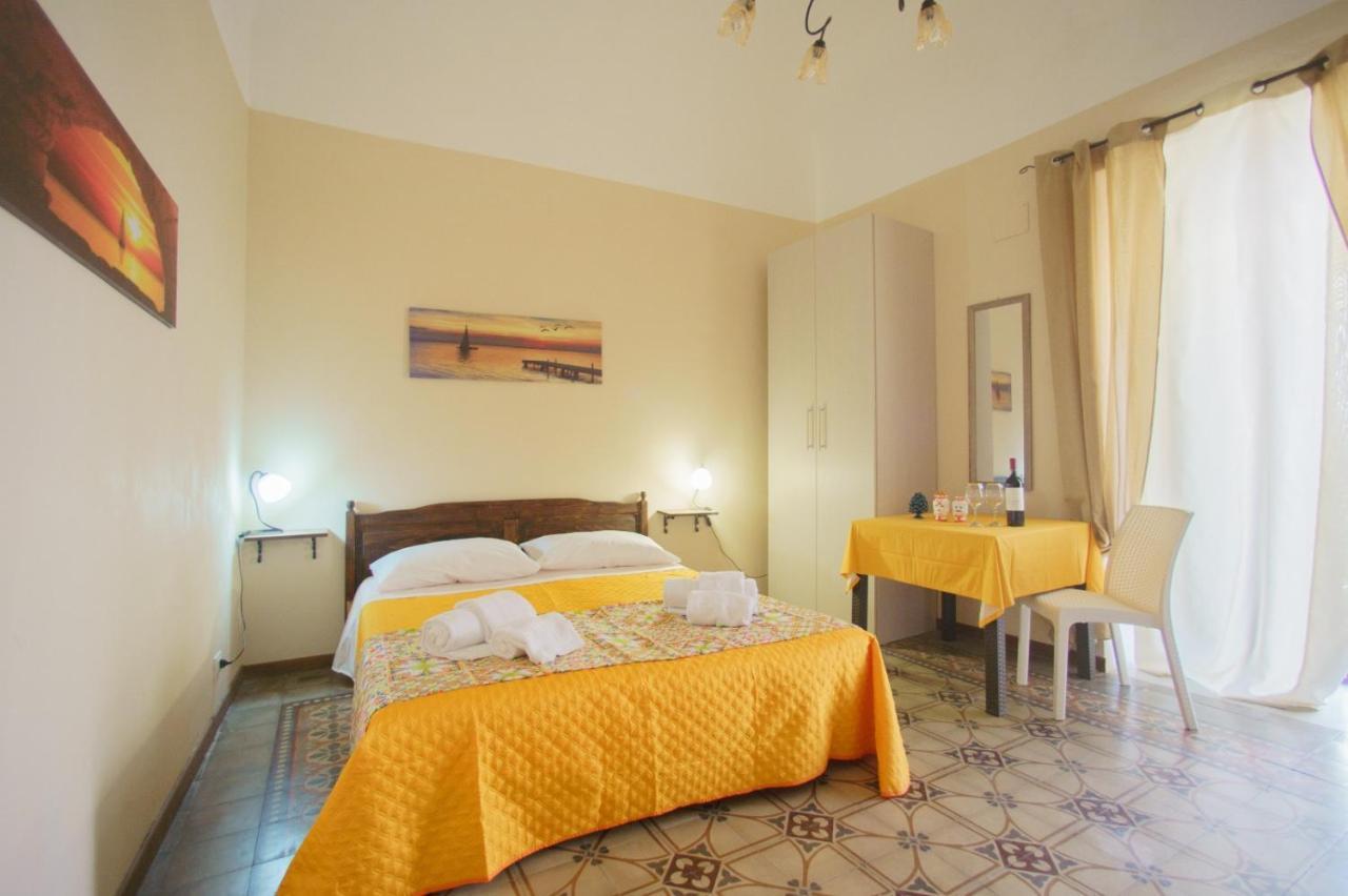 Domus Aurea Apartment Cefalù Buitenkant foto