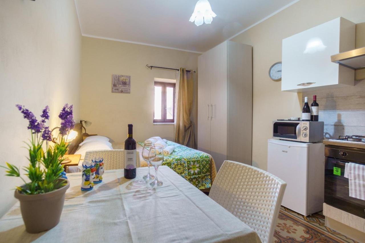 Domus Aurea Apartment Cefalù Buitenkant foto