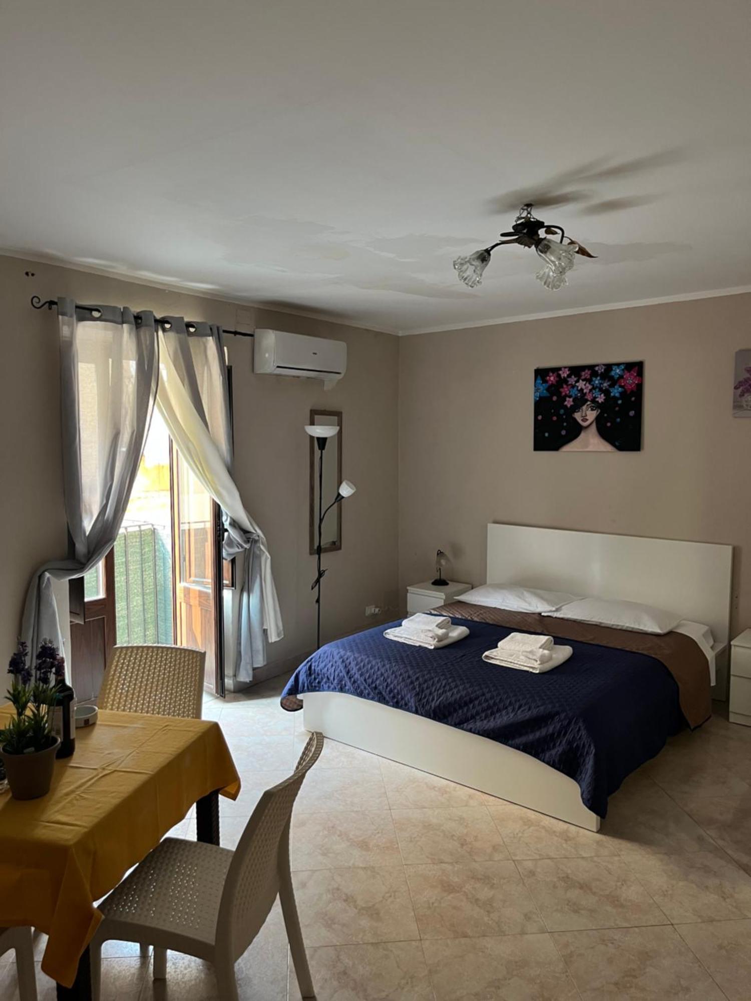 Domus Aurea Apartment Cefalù Buitenkant foto
