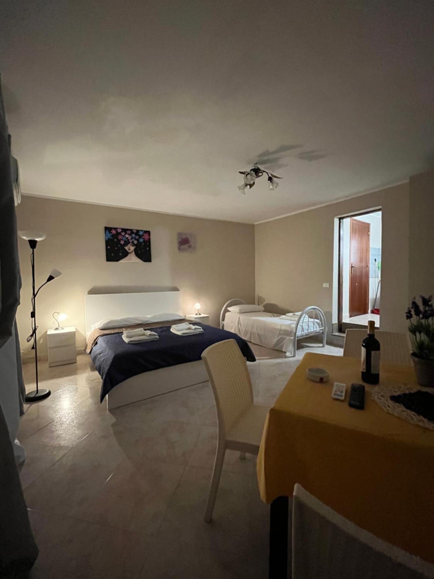 Domus Aurea Apartment Cefalù Buitenkant foto